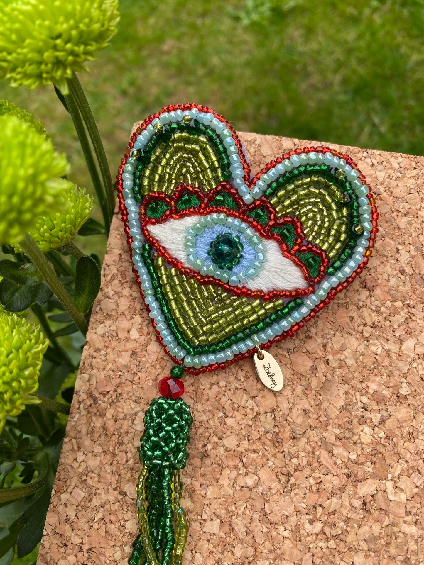 Heart large brooch